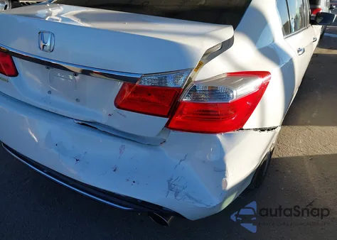 2015 Honda Accord Lx z USA, uszkodzony, nr VIN 1HGCR2F34FA228913